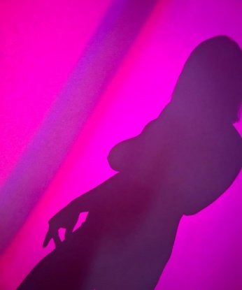 🌸 Я обладаю необыкновенной энергией и опытом, которые я с удовольствием делюсь с мужчинами, ищущими незабываемые встречи. 💫 Я самобытна, ухожена и страстна, и готова сделать все для того, чтобы ты почувствовал себя особенным и желанным. 😉 Мои услуги полностью согреют твое тело и душу, и унесут тебя в мир наслаждения. 💋 Обещаю тебе, что наше свидание станет незабываемым и оставит яркие воспоминания на всю жизнь. 🌹 Позволь мне позаботиться о тебе и доставить тебе настоящее удовольствие. 🔥 Я с нетерпением жду наше встречи в Москве! 🌟 Анастасия